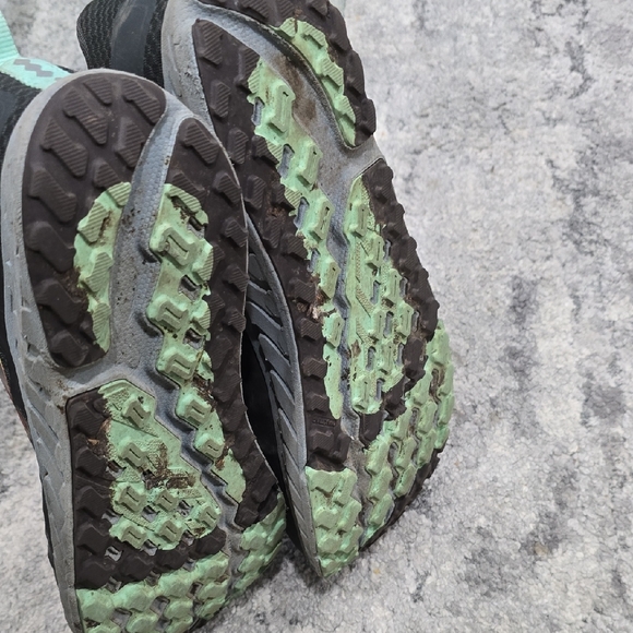 Altra Outroad - Picture 3 of 3